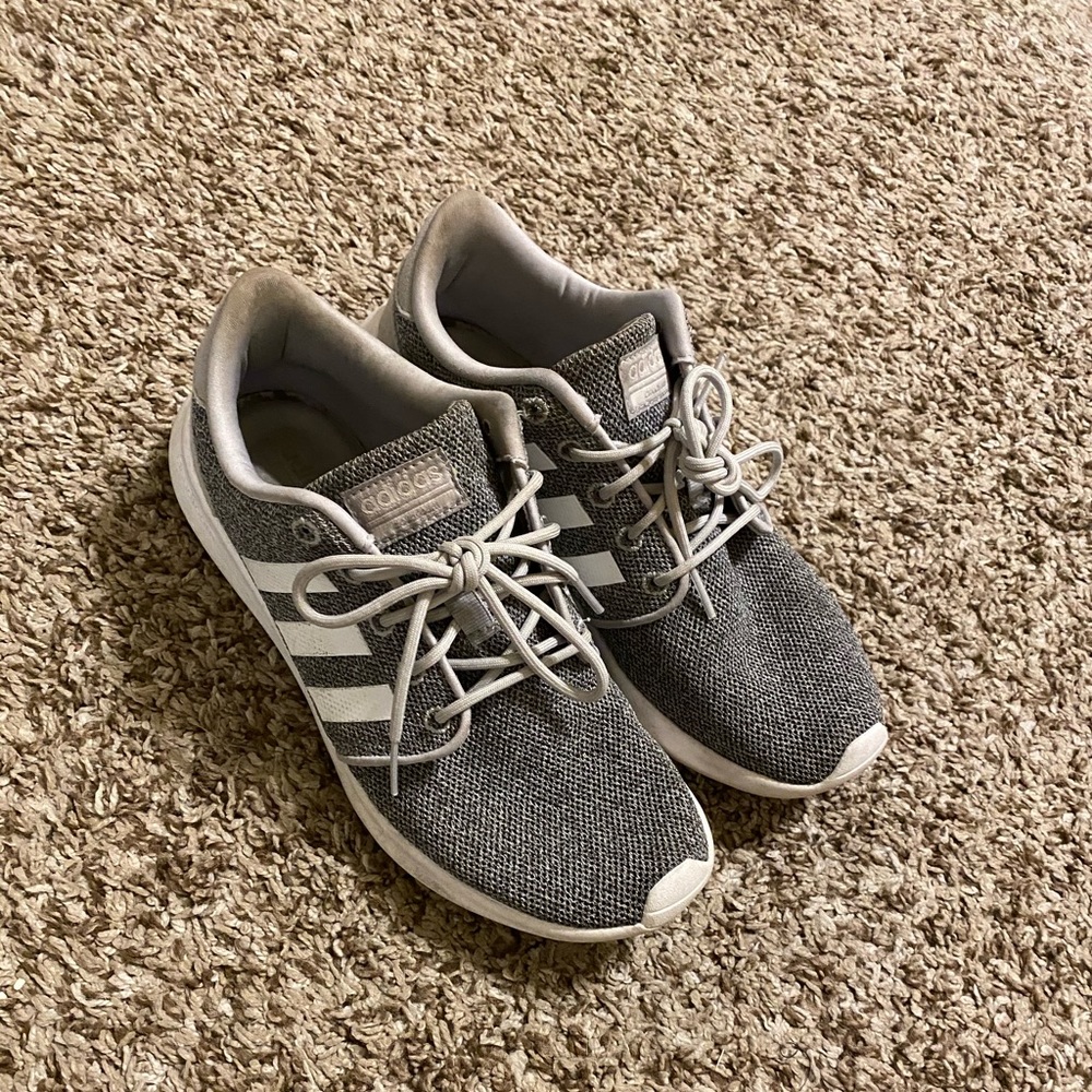 Adidas Cloud Foam Sneakers